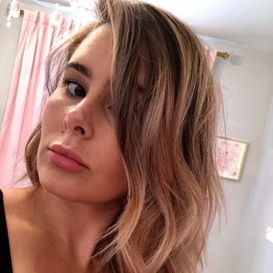 Meet your Posher, Jenna